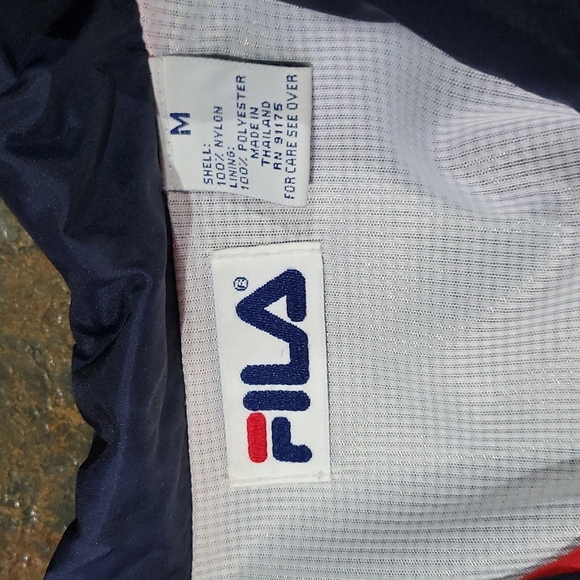 Vintage FILA Track Suit Nylon Polyester Spellout both top & pants - Picture 2 of 10